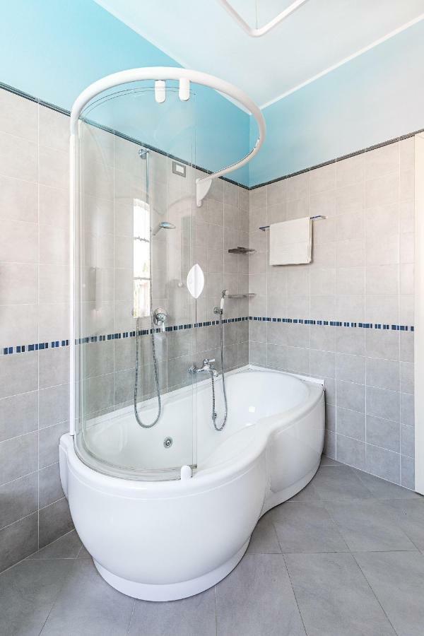 Il Quadrifoglio D4 Apartment By Wonderful Italy Sirmione Zewnętrze zdjęcie